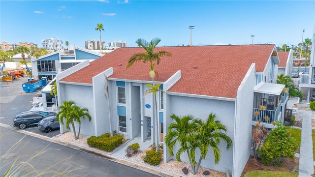 230 MEDALLION BOULEVARD E, Madeira Beach, FL 33708