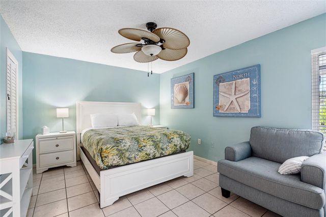 230 MEDALLION BOULEVARD E, Madeira Beach, FL 33708