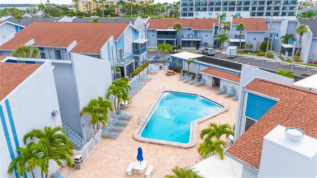 230 MEDALLION BOULEVARD E, Madeira Beach, FL 33708