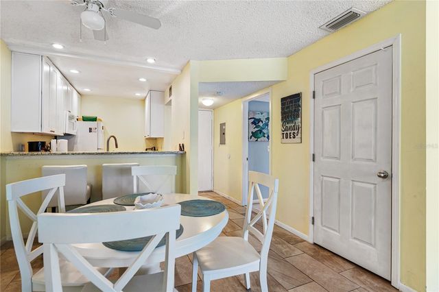 230 MEDALLION BOULEVARD E, Madeira Beach, FL 33708