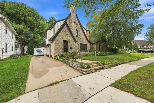 2705 Stevens Street, Madison, WI 53705