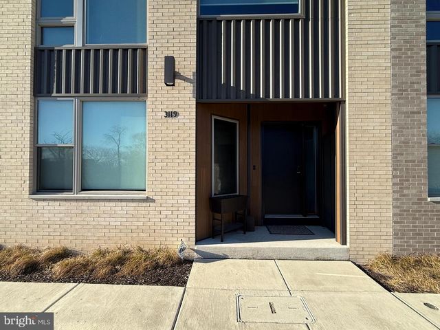 3119 PIERVIEW LN, Philadelphia, PA 19125