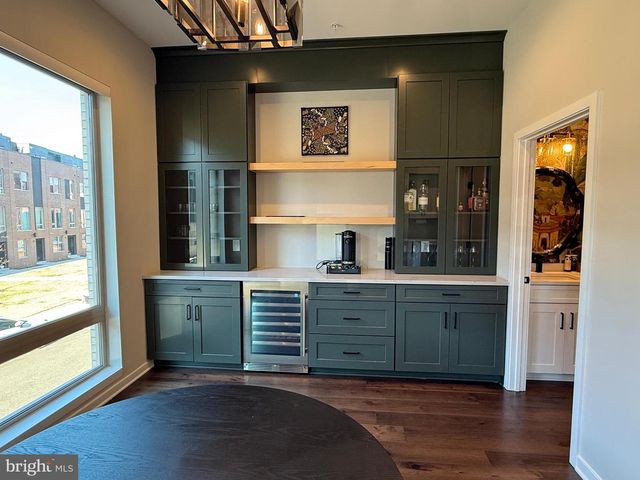 3119 PIERVIEW LN, Philadelphia, PA 19125