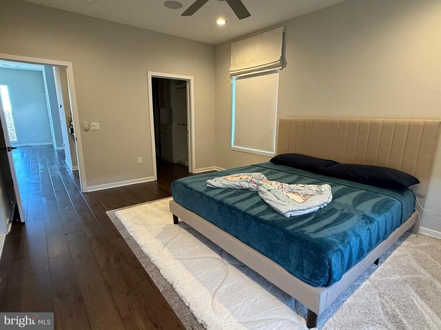 3119 PIERVIEW LN, Philadelphia, PA 19125