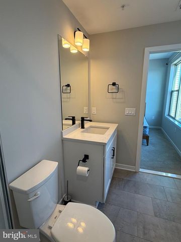 3119 PIERVIEW LN, Philadelphia, PA 19125