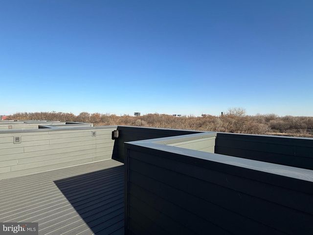 3119 PIERVIEW LN, Philadelphia, PA 19125