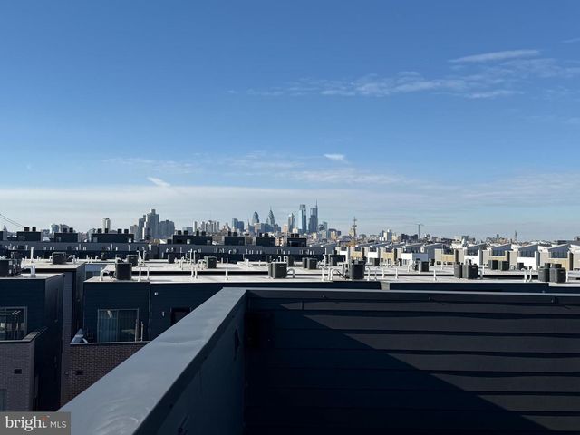 3119 PIERVIEW LN, Philadelphia, PA 19125