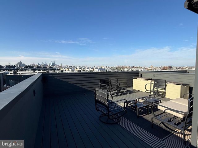 3119 PIERVIEW LN, Philadelphia, PA 19125