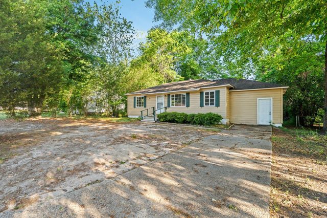 713 Myrtle St., Hattiesburg, MS 39401