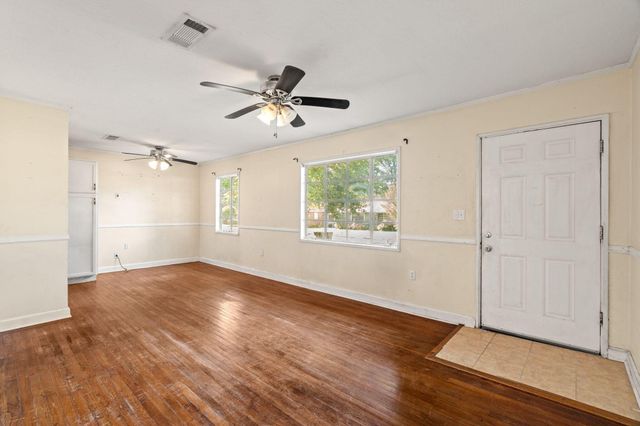 713 Myrtle St., Hattiesburg, MS 39401