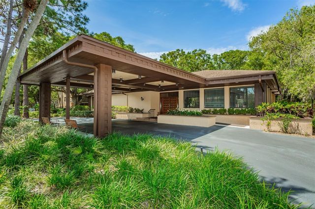 3062 EASTLAND BOULEVARD 202, Clearwater, FL 33761