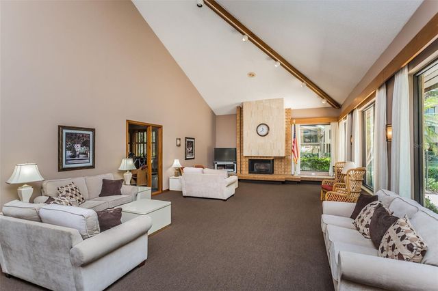 3062 EASTLAND BOULEVARD 202, Clearwater, FL 33761