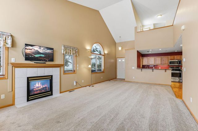 2300 19th Avenue NE, Minneapolis, MN 55418