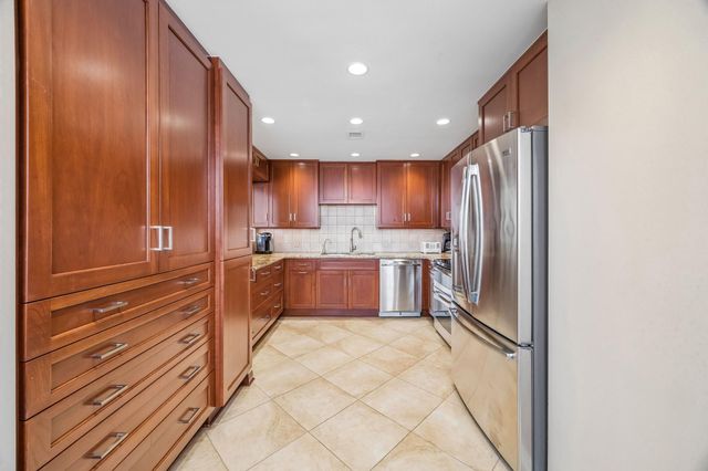 15 Greenway Plaza 10E, Houston, TX 77046