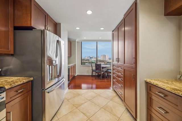 15 Greenway Plaza 10E, Houston, TX 77046