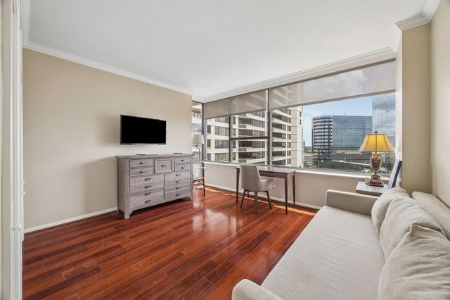 15 Greenway Plaza 10E, Houston, TX 77046