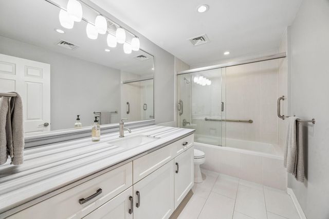 15 Greenway Plaza 10E, Houston, TX 77046