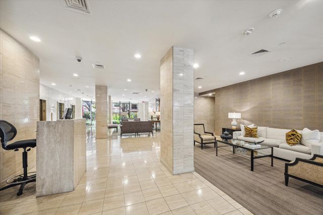 15 Greenway Plaza 10E, Houston, TX 77046