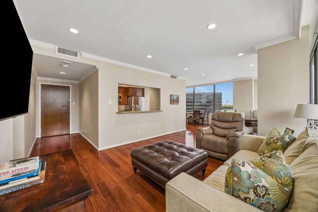 15 Greenway Plaza 10E, Houston, TX 77046