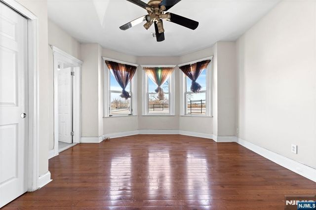 96 11th Avenue, Newark, NJ 07107