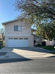 8475 Oakdale Avenue, Winnetka, CA 91306