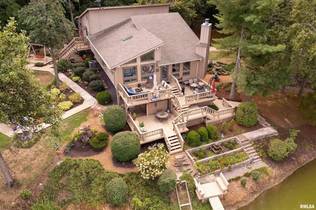 173 Lake Indian Hills Circle, Carbondale, IL 62902