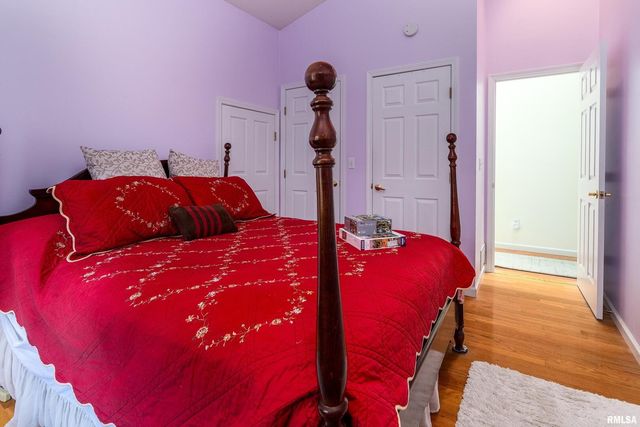 173 Lake Indian Hills Circle, Carbondale, IL 62902