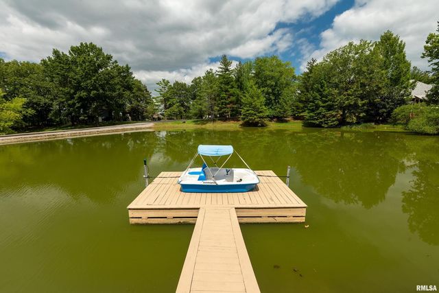 173 Lake Indian Hills Circle, Carbondale, IL 62902