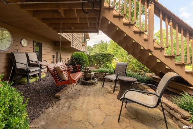 173 Lake Indian Hills Circle, Carbondale, IL 62902