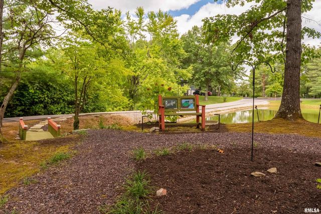 173 Lake Indian Hills Circle, Carbondale, IL 62902