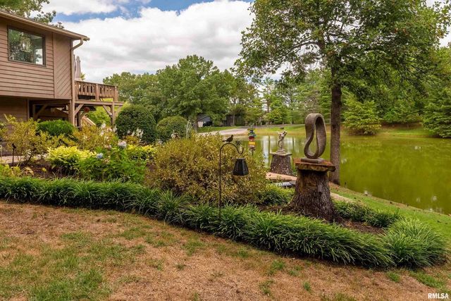 173 Lake Indian Hills Circle, Carbondale, IL 62902