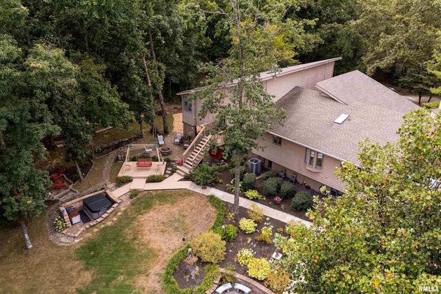 173 Lake Indian Hills Circle, Carbondale, IL 62902