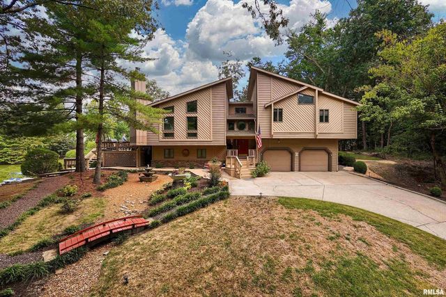 173 Lake Indian Hills Circle, Carbondale, IL 62902