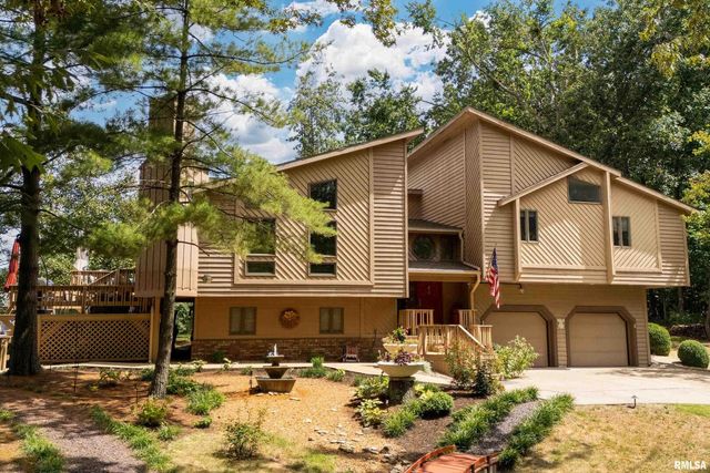 173 Lake Indian Hills Circle, Carbondale, IL 62902