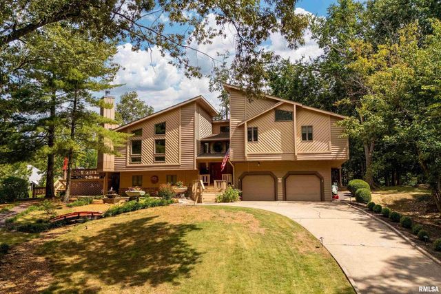 173 Lake Indian Hills Circle, Carbondale, IL 62902