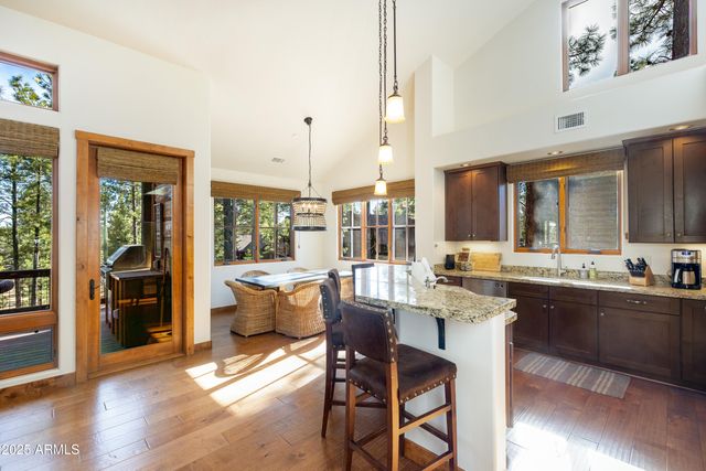 2649 S BLUEBIRD Court, Flagstaff, AZ 86005