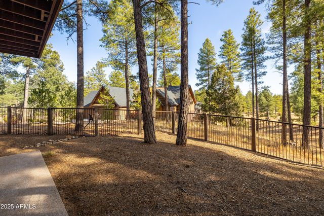 2649 S BLUEBIRD Court, Flagstaff, AZ 86005