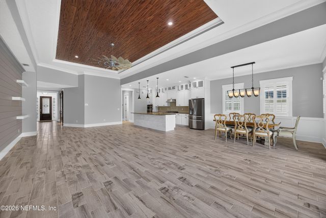 186 FRESHWATER Drive, St. Johns, FL 32259