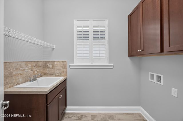 186 FRESHWATER Drive, St. Johns, FL 32259