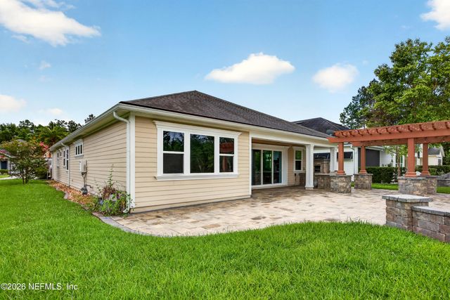 186 FRESHWATER Drive, St. Johns, FL 32259