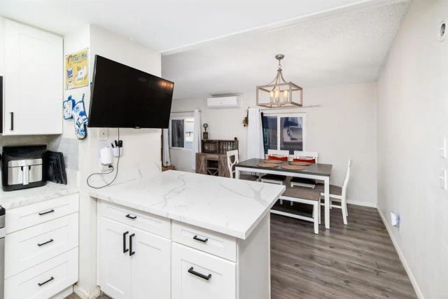 351 E Bradley, El Cajon, CA 92021