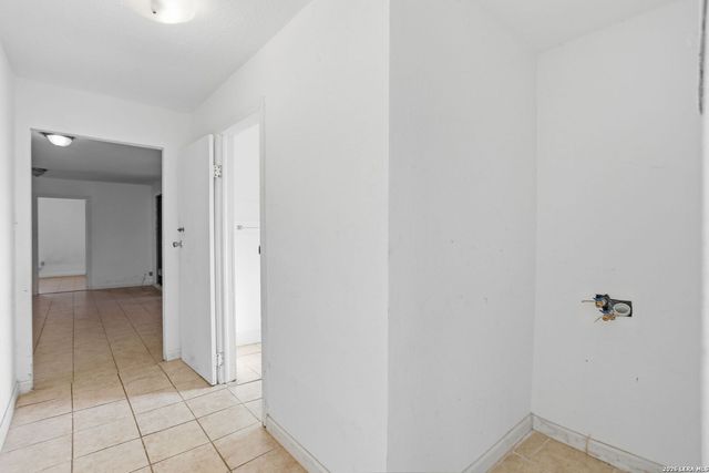 853 Holmgreen Rd, San Antonio, TX 78220