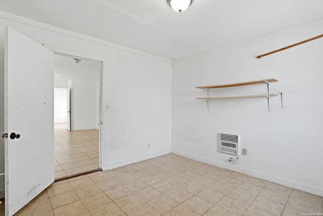 853 Holmgreen Rd, San Antonio, TX 78220