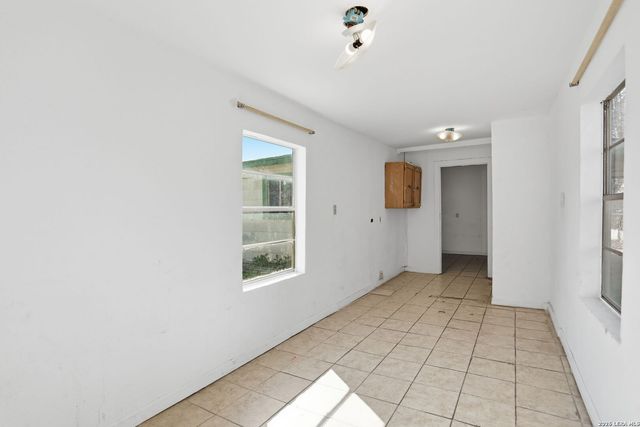 853 Holmgreen Rd, San Antonio, TX 78220