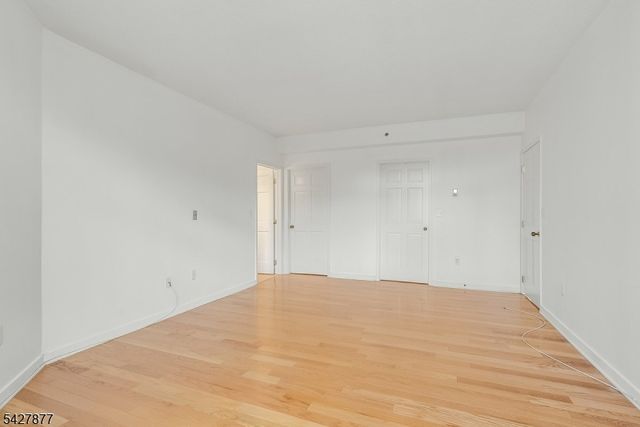 616 S Orange Ave, 4E 4E, Maplewood Twp., NJ 07040