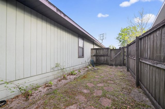3721 NW 59TH PLACE, Gainesville, FL 32653