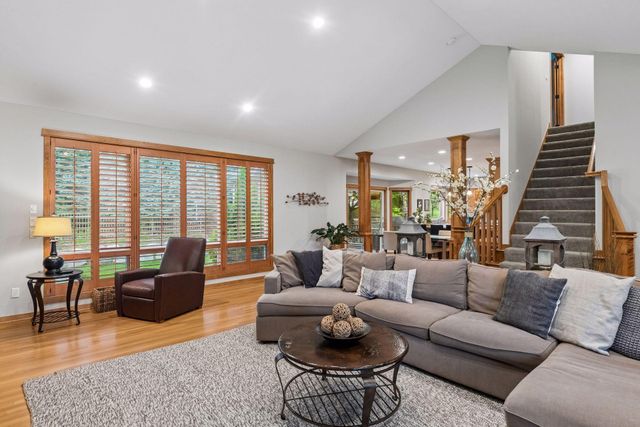 1222 Adrian Circle, Chaska, MN 55318