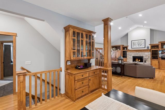 1222 Adrian Circle, Chaska, MN 55318