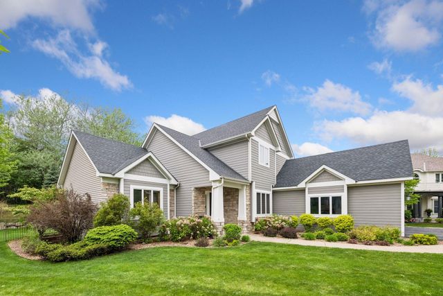 1222 Adrian Circle, Chaska, MN 55318