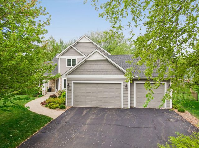 1222 Adrian Circle, Chaska, MN 55318